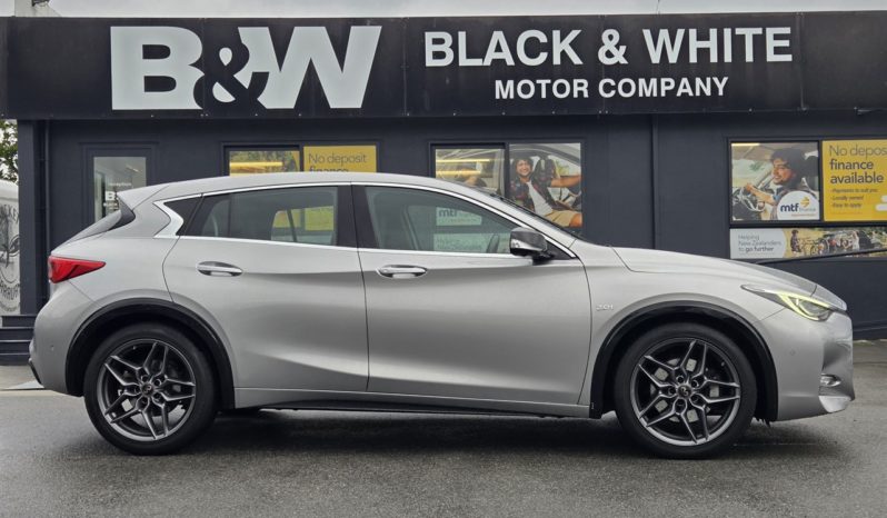 2019 Infiniti Q30 2.0T SPORT PREMIUM 2 full