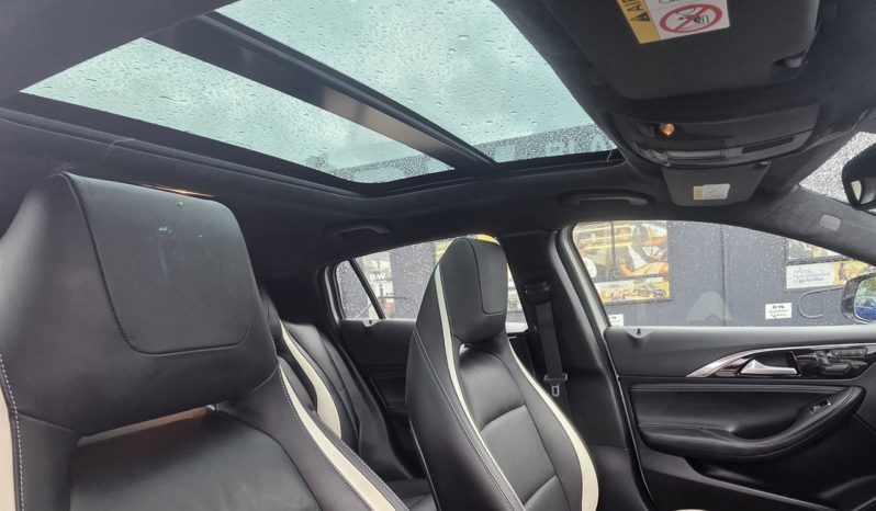 2019 Infiniti Q30 2.0T SPORT PREMIUM 2 full