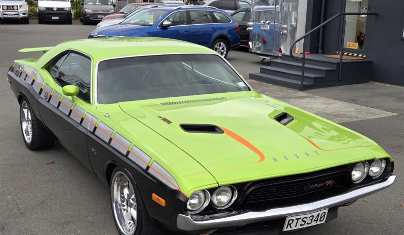 1973 Dodge Challenger 340 SIX PACK RESTO MOD full