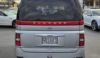 2005 Nissan Elgrand 3.5L 8 Seater full