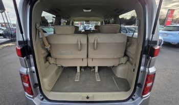 2005 Nissan Elgrand 3.5L 8 Seater full