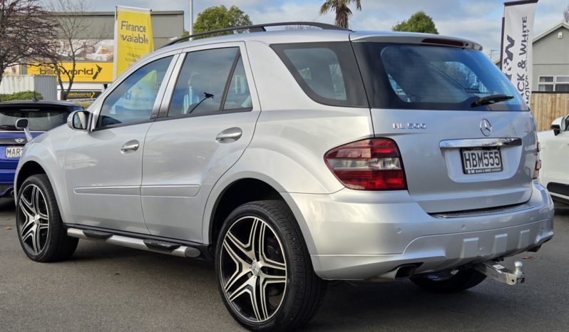 2006 Mercedes-Benz ML 500 5.0L V8 4WD full