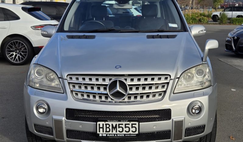 2006 Mercedes-Benz ML 500 5.0L V8 4WD full