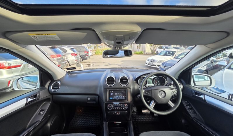 2006 Mercedes-Benz ML 500 5.0L V8 4WD full