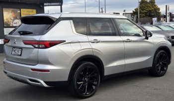 2022 Mitsubishi Outlander XLS 2.5P 4WD 7 SEAT full
