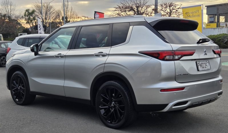 2022 Mitsubishi Outlander XLS 2.5P 4WD 7 SEAT full
