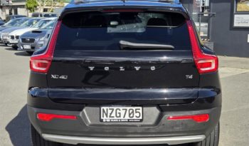 2022 Volvo Xc40 T4 FWD MOMENTUM 2.0P full
