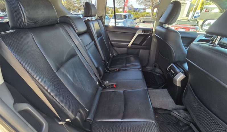 2010 Toyota Land Cruiser Prado VX Limited 3.0TD  – NZ New full