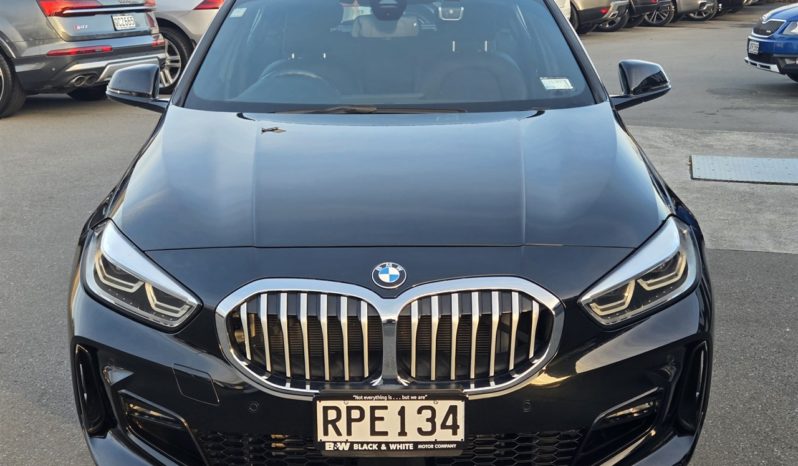 2019 BMW 118I Motorsport Turbo full