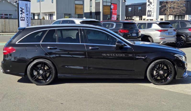 2015 Mercedes-Benz C63 AMG full