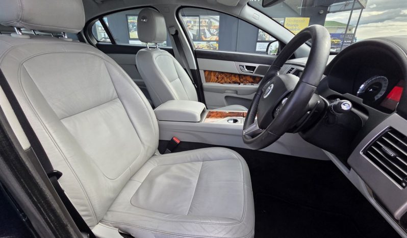 2011 Jaguar Xf 3.0 Turbo Diesel V6 full