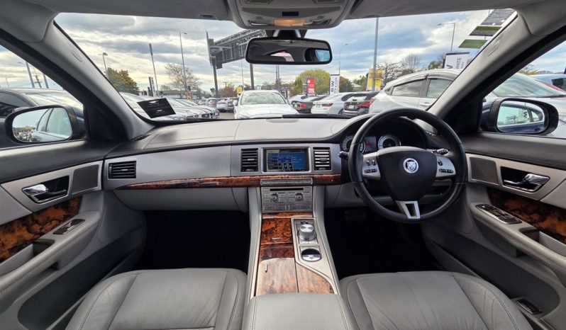 2011 Jaguar Xf 3.0 Turbo Diesel V6 full