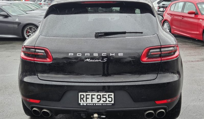 2016 Porsche Macan S  4WD 3.0 Turbo Diesel  – NZ New full