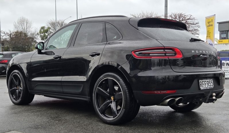 2016 Porsche Macan S  4WD 3.0 Turbo Diesel  – NZ New full