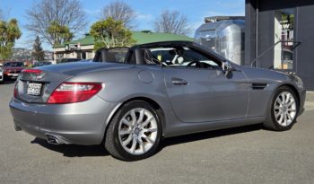 2011 Mercedes-Benz SLK 200 CGi 1.8 Turbo full