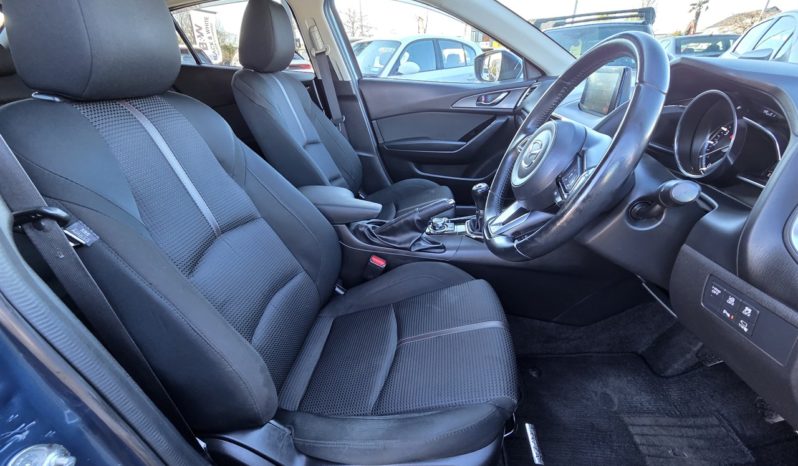 2018 Mazda Axela 1.5 Manual SKYACTIV full