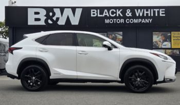 2015 Lexus Nx300h 2.5 HYBRID full