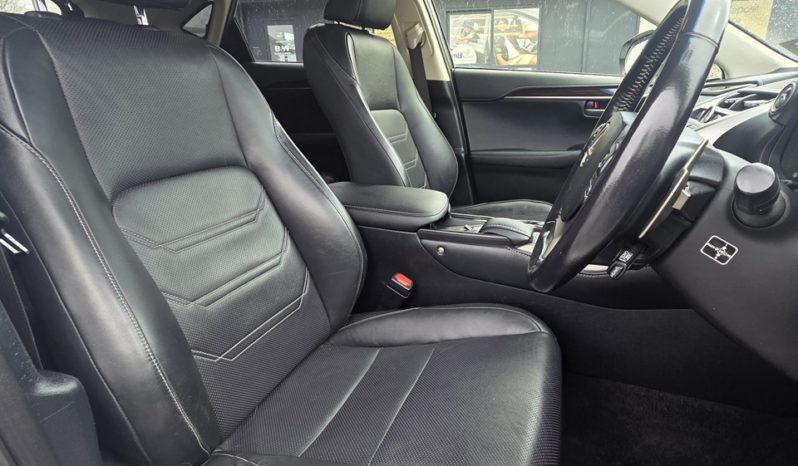 2015 Lexus Nx300h 2.5 HYBRID full