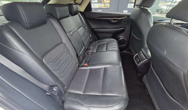 2015 Lexus Nx300h 2.5 HYBRID full