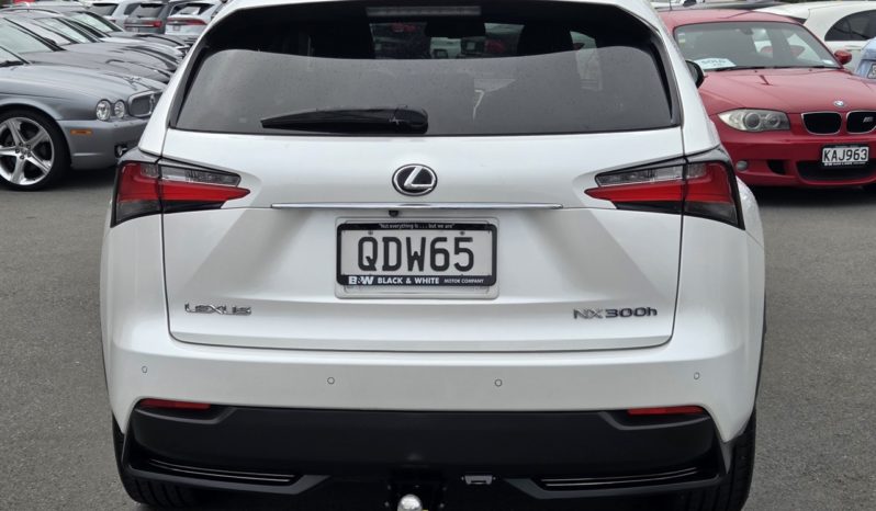 2015 Lexus Nx300h 2.5 HYBRID full