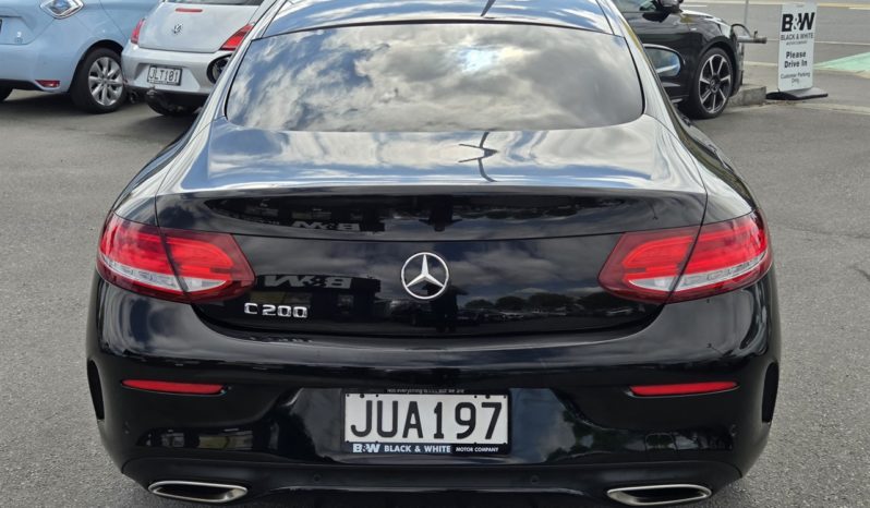 2016 Mercedes-Benz C 200 AMG-Line Coupe full