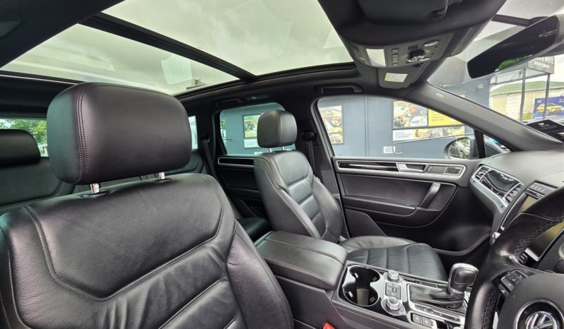 2017 Volkswagen Touareg R-Line 180KW Turbo Diesel full