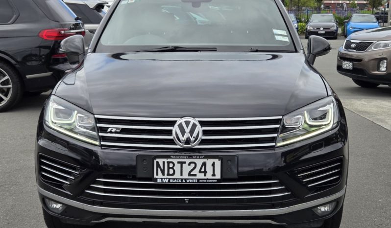 2017 Volkswagen Touareg R-Line 180KW Turbo Diesel full