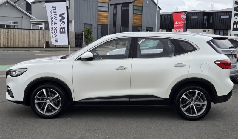 2022 MG Hs Essence – AWD 2.0T ATM full